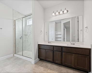 101 Stone Canyon Dr - Photo Thumbnail 13