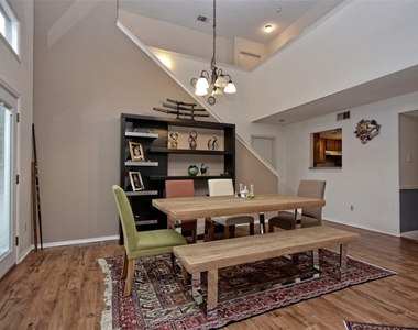 7801 Palacios Dr - Photo Thumbnail 7