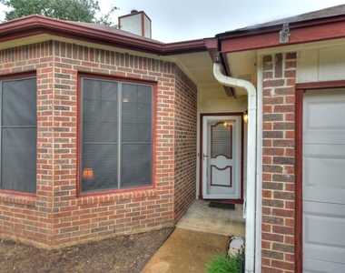 7801 Palacios Dr - Photo Thumbnail 1
