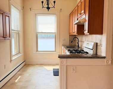 256 Radcliffe Street - Photo Thumbnail 18