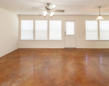 2406 Magin Meadow Dr - Photo Thumbnail 4
