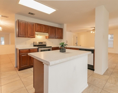 11308 Blairview Ln - Photo Thumbnail 8