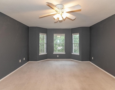 11308 Blairview Ln - Photo Thumbnail 18