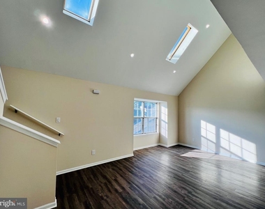31 Belle Aire Avenue - Photo Thumbnail 2