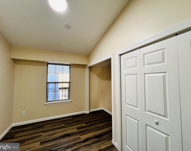 31 Belle Aire Avenue - Photo Thumbnail 9