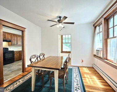 317 N Stratton Street - Photo Thumbnail 14