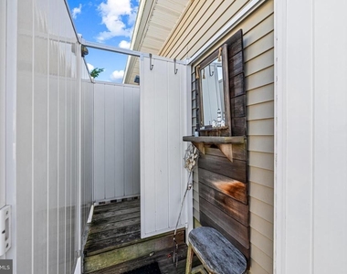 144 Peter Road - Photo Thumbnail 37