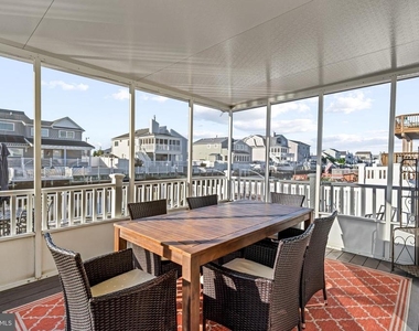 144 Peter Road - Photo Thumbnail 29