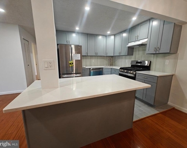 14 Voscek Court - Photo Thumbnail 3