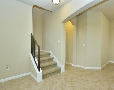 517 Katmai Cir - Photo Thumbnail 20