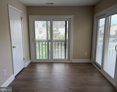23 Pickwick Place - Photo Thumbnail 23