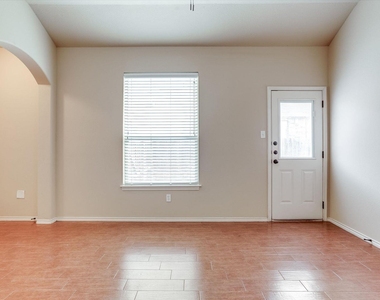 1120 Brendon Lee Ln - Photo Thumbnail 2