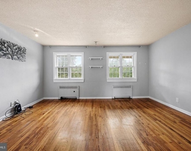 102 Cherry Parke - Photo Thumbnail 11
