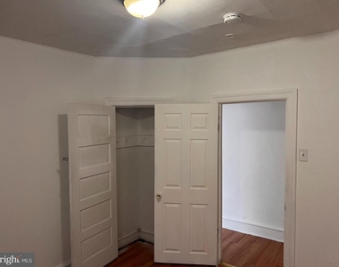 1208 Carl Miller Boulevard - Photo Thumbnail 2