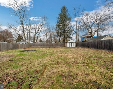 19 Mcclellan Avenue - Photo Thumbnail 25