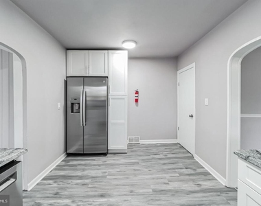 19 Mcclellan Avenue - Photo Thumbnail 6