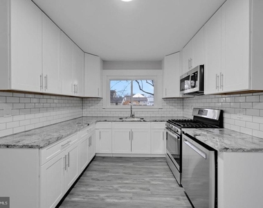 19 Mcclellan Avenue - Photo Thumbnail 5