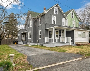19 Mcclellan Avenue - Photo Thumbnail 1