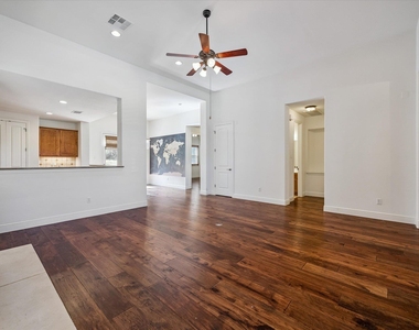6201 River Place Blvd - Photo Thumbnail 3