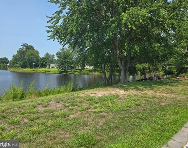 29 Marlborough Drive - Photo Thumbnail 9
