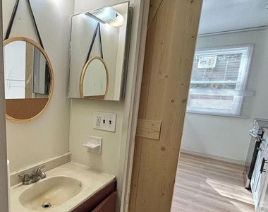 2404 Bayberry Court - Photo Thumbnail 9