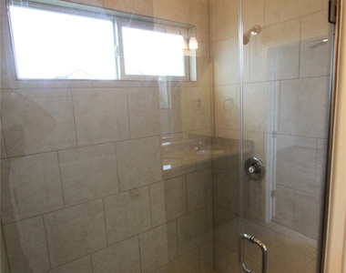 9304 Lost Bridge Ln - Photo Thumbnail 17