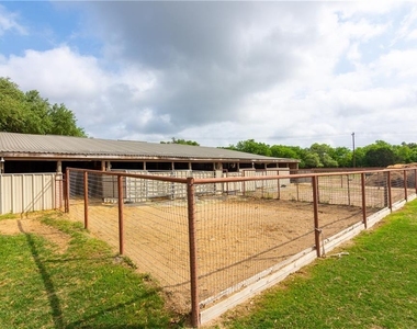15000 Fitzhugh Rd - Photo Thumbnail 17