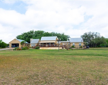 15000 Fitzhugh Rd - Photo Thumbnail 3
