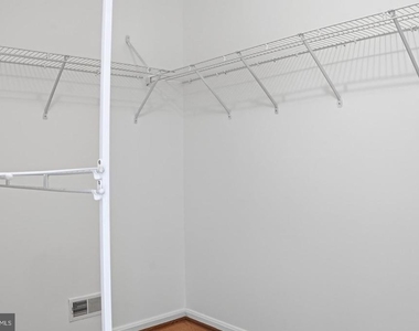 5704 Allwood Court - Photo Thumbnail 32