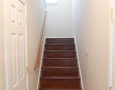 2107 Charlotte Estates Dr - Photo Thumbnail 8
