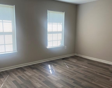4603 Hidden Pine Lane - Photo Thumbnail 11