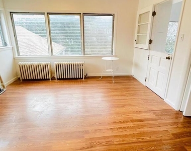 9066 Baltimore Avenue - Photo Thumbnail 9