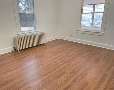 9066 Baltimore Avenue - Photo Thumbnail 36