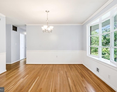 9017 Saint Andrews Place - Photo Thumbnail 11