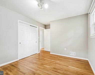 9017 Saint Andrews Place - Photo Thumbnail 22