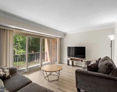 6034 Westchester Park Drive - Photo Thumbnail 2