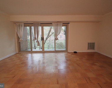 5974 Westchester Park Drive - Photo Thumbnail 11