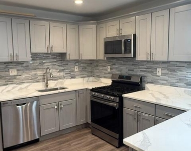 1629 Quarter Avenue - Photo Thumbnail 17