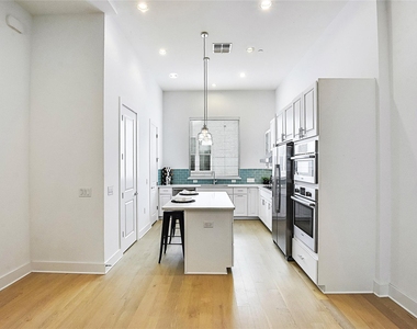 1308 Tinnin Ford Rd - Photo Thumbnail 7