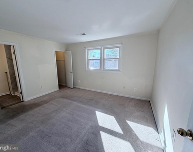4054 Hanson Oaks Drive - Photo Thumbnail 17