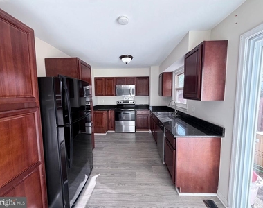 4054 Hanson Oaks Drive - Photo Thumbnail 12