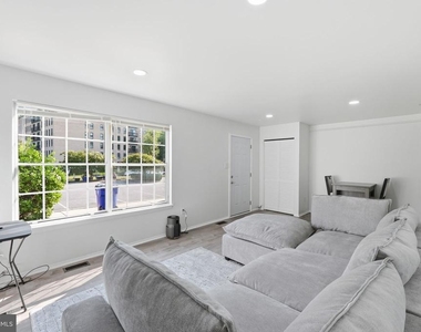4805 Berwyn House Road - Photo Thumbnail 5
