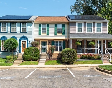 2406 Rosecroft Court - Photo Thumbnail 1