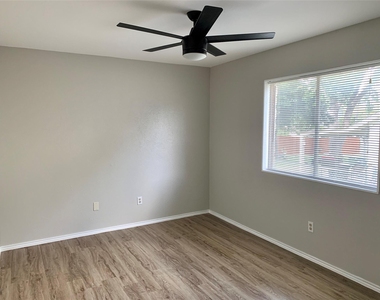 1604 Middleway Rd - Photo Thumbnail 11