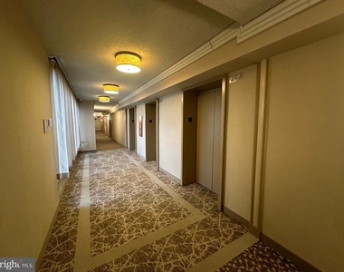 7401 Westlake Terrace - Photo Thumbnail 29
