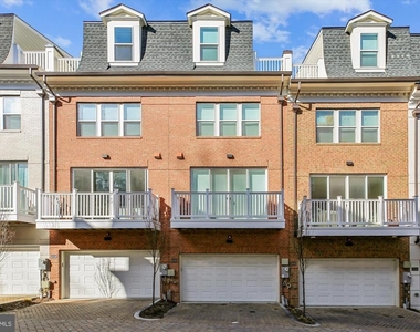 10340 Grosvenor Place - Photo Thumbnail 1