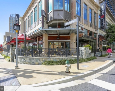10340 Grosvenor Place - Photo Thumbnail 42