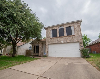 3109 Sauls Dr - Photo Thumbnail 1