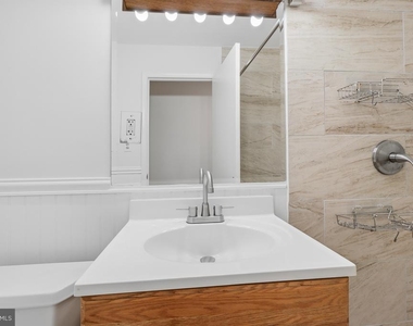 12027 Devilwood Drive - Photo Thumbnail 14