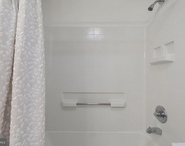 3005 S Leisure World Boulevard - Photo Thumbnail 22